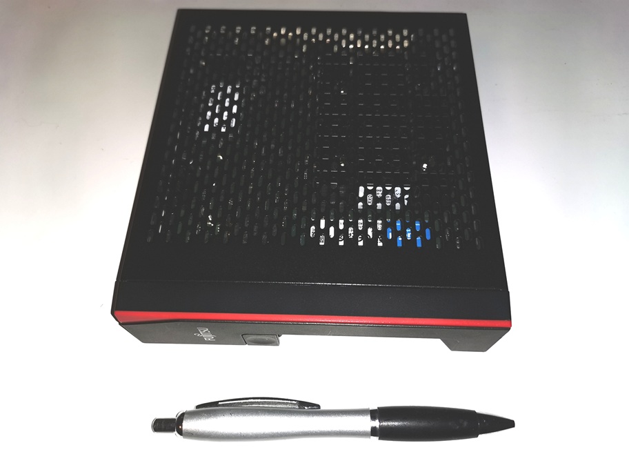 Vorderansicht des Fujitsu Futro S740